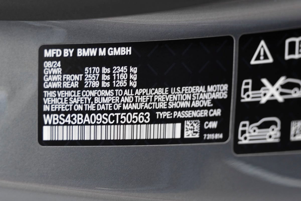 Used 2025 BMW M4 xDrive Competition AWD/4WD image 37