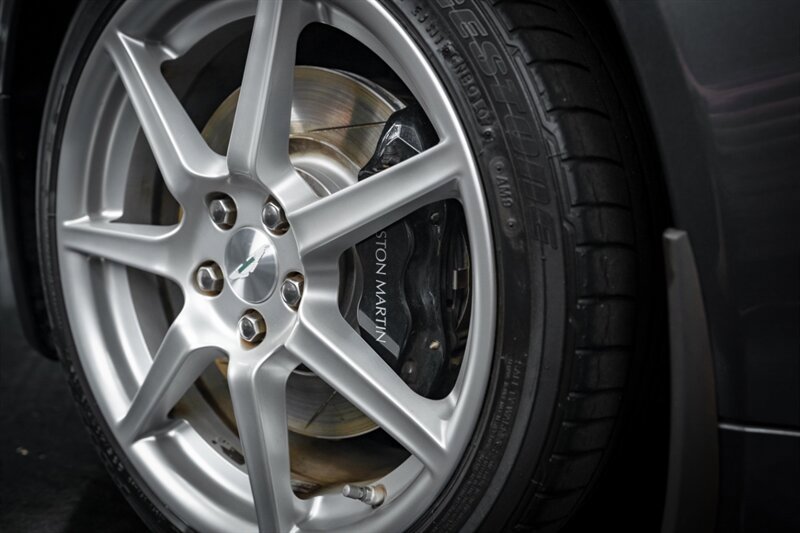 Used 2007 Aston Martin V8 Vantage Roadster image 29