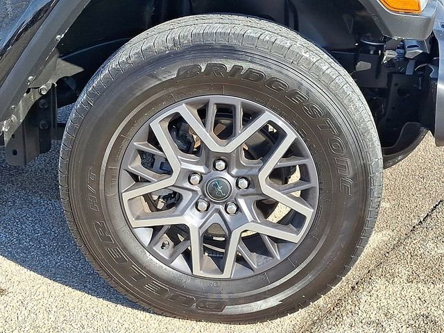 Used 2024 Jeep Wrangler Sahara w/ Technology Group image 8