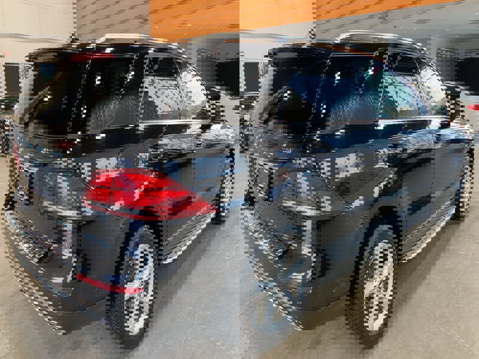 Used 2018 Mercedes-Benz GLE 350 4MATIC image 5