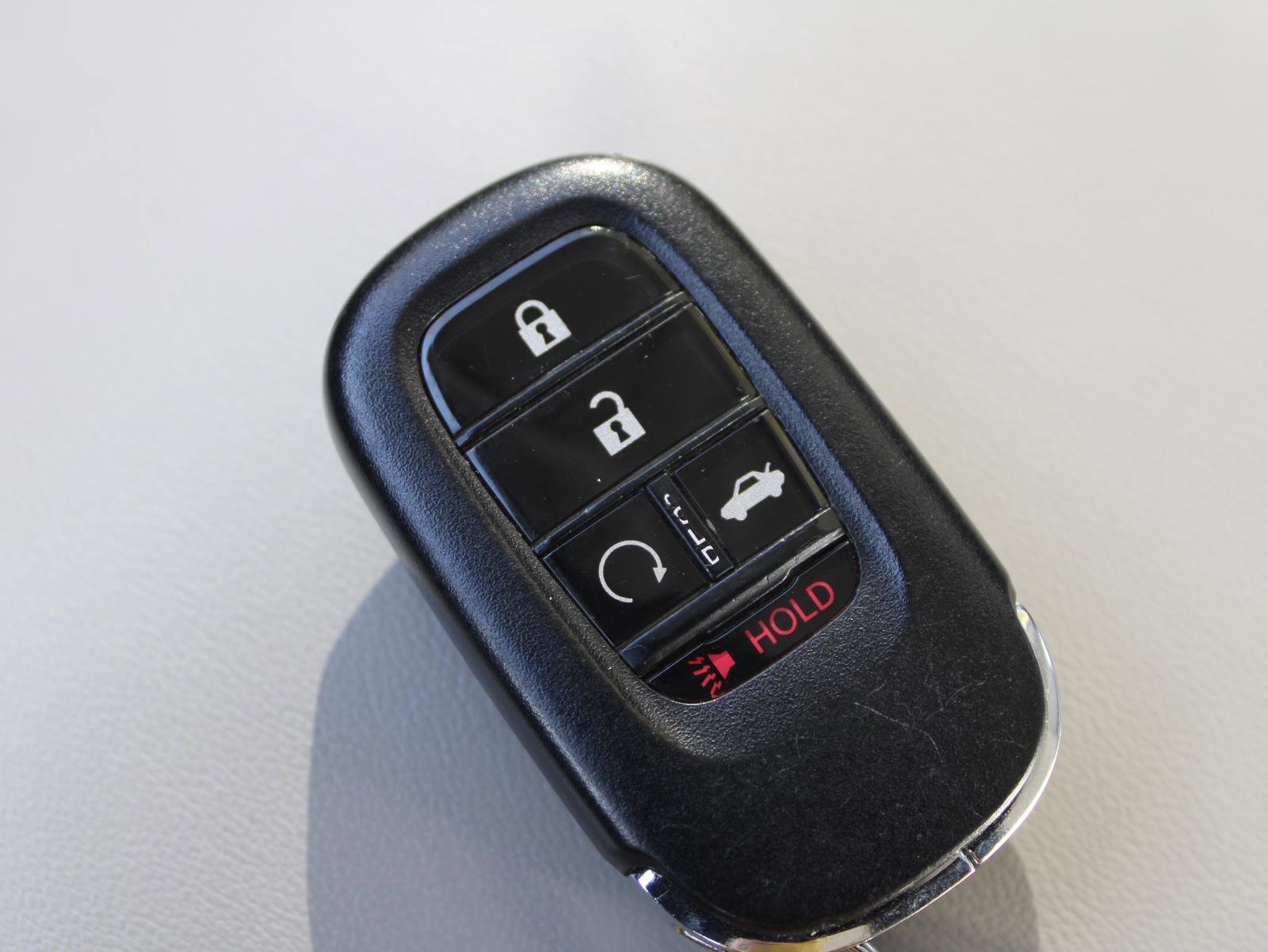 Certified 2023 Honda Accord EX image 15