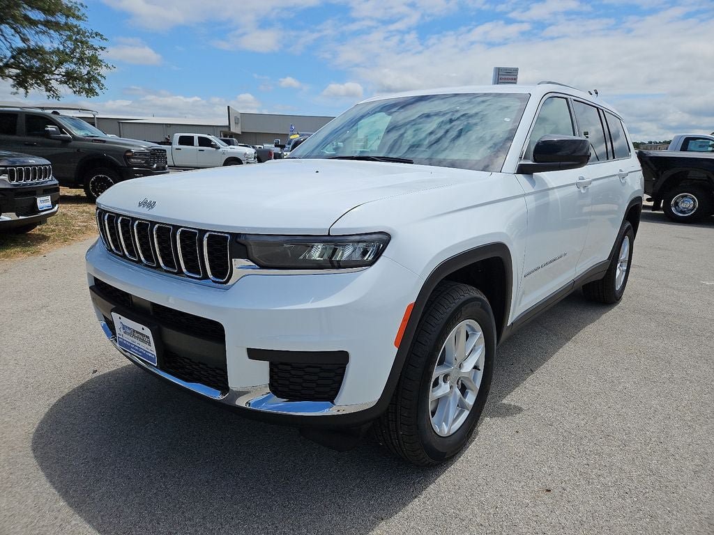 New 2026 Jeep Grand Cherokee L 4WD