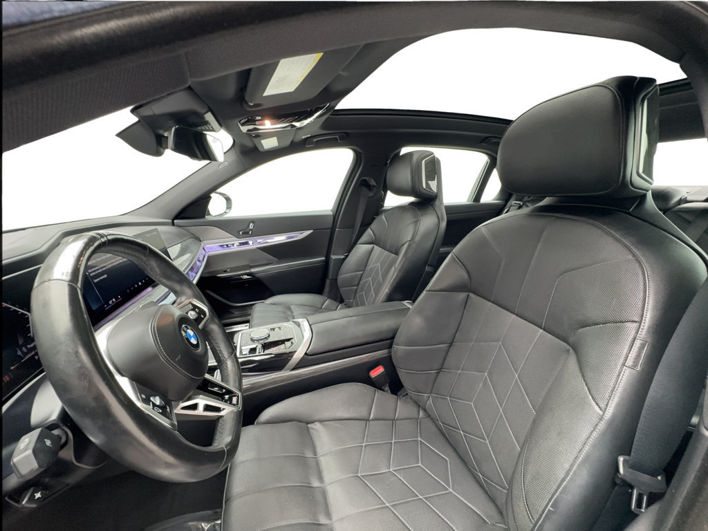 Used 2024 BMW 740i RWD image 20