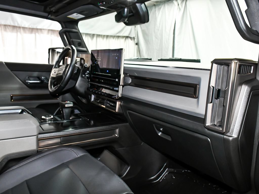 Used 2025 GMC Hummer EV 2X w/ LPO, Cargo Utility Package AWD/4WD image 57