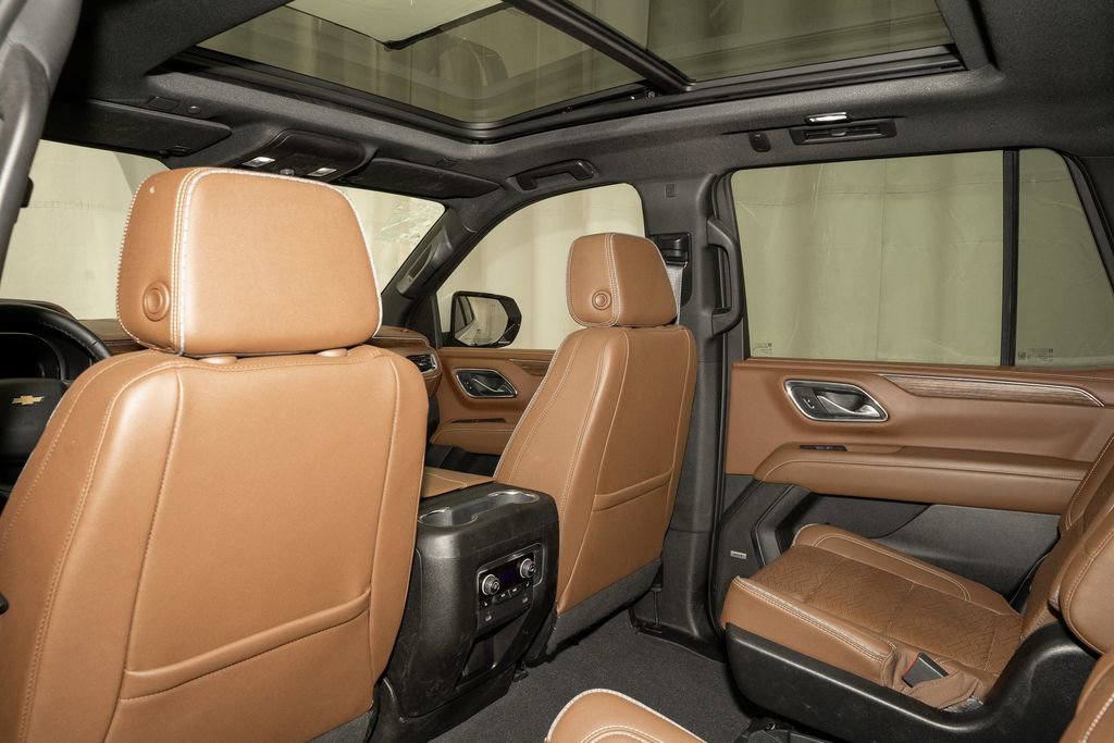 Used 2023 Chevrolet Tahoe High Country w/ Premium Package 2 image 10