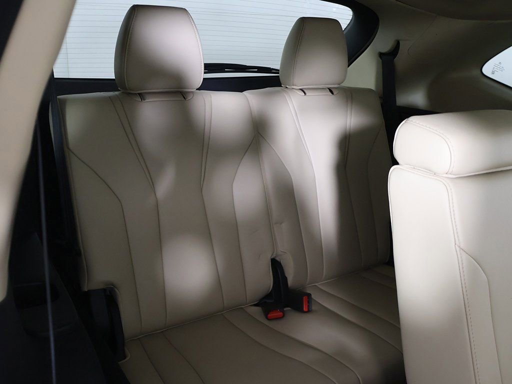 Used 2023 Acura MDX SH-AWD image 33