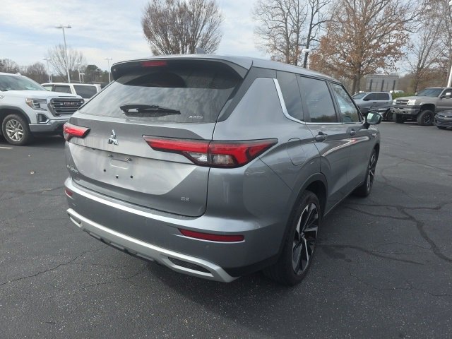 Used 2022 Mitsubishi Outlander SE image 8