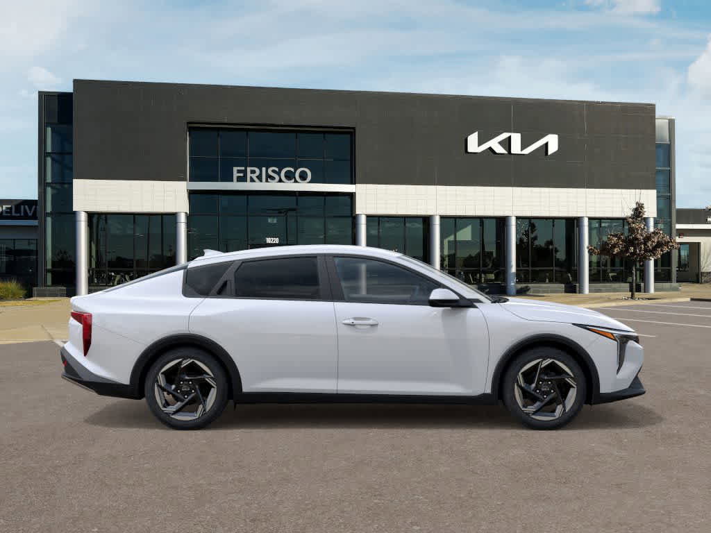 New 2026 Kia K4 EX image 7