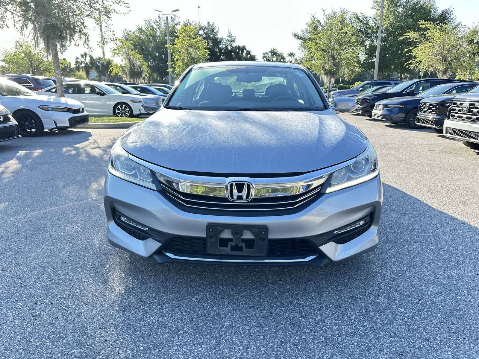 Used 2016 Honda Accord EX-L image 9