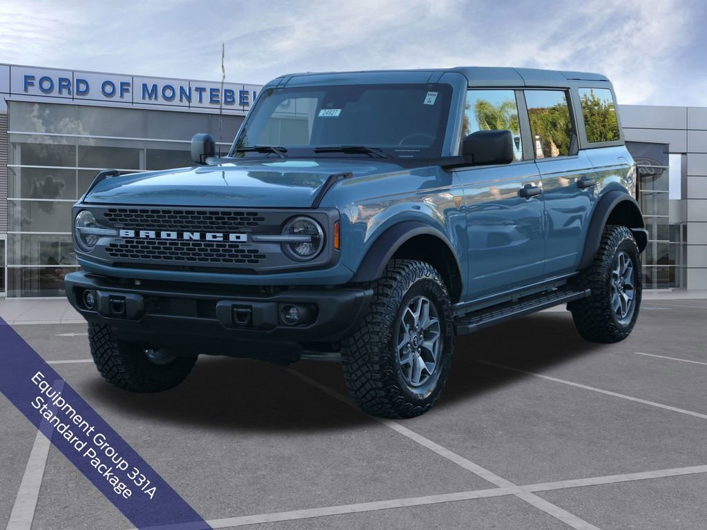 Used 2023 Ford Bronco Badlands image 8