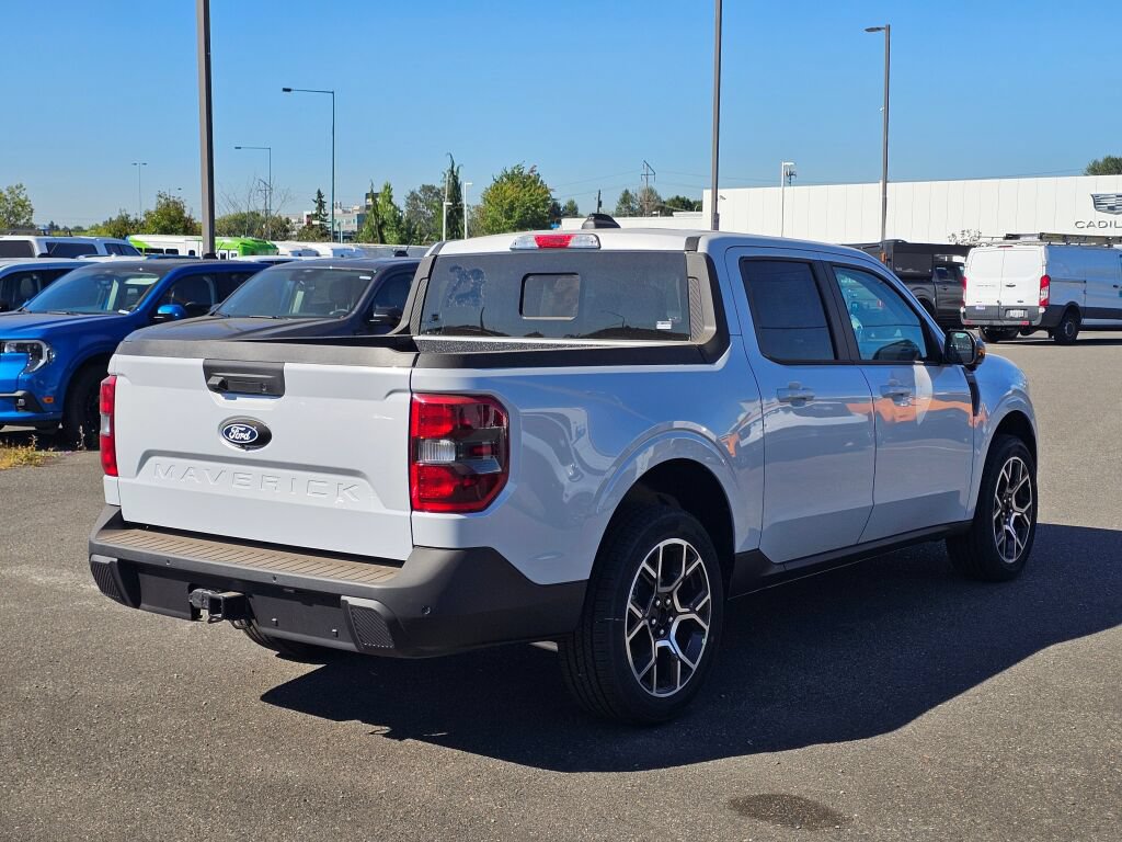New 2026 Ford Maverick Lariat w/ 4K Tow Package AWD/4WD image 5