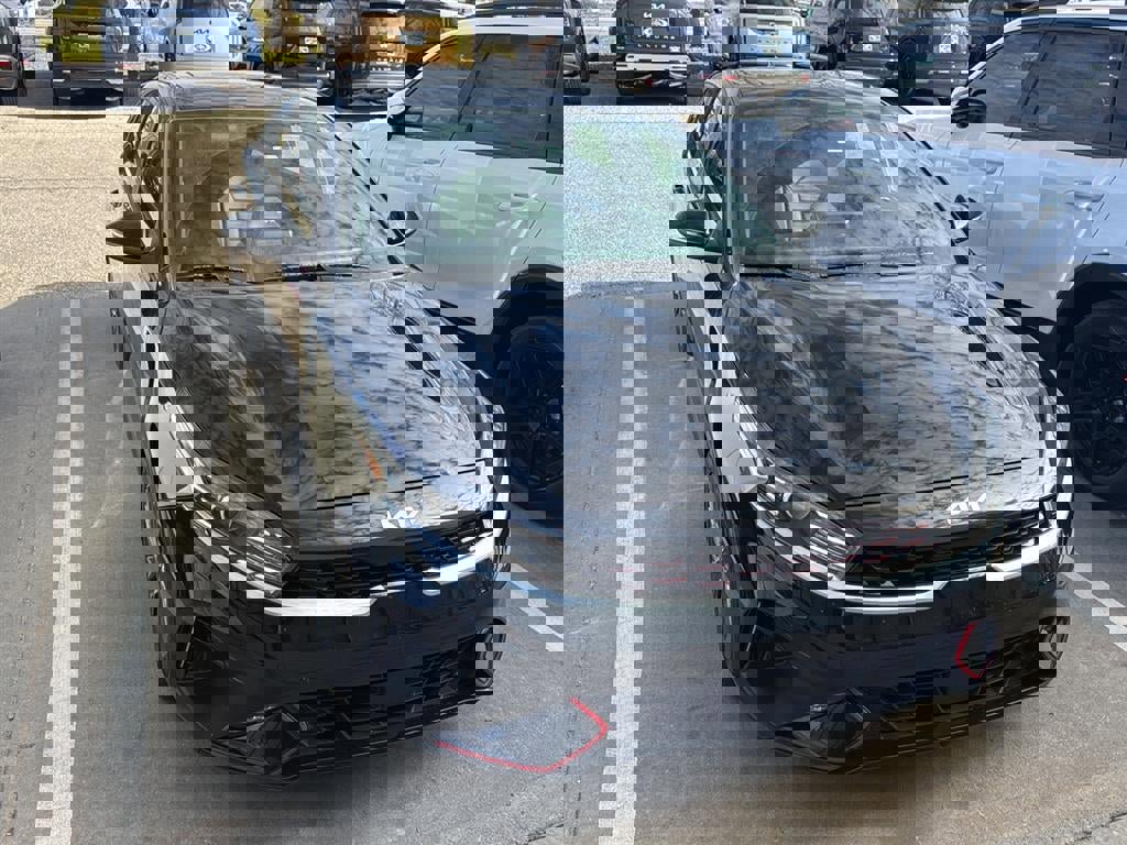 Used 2023 Kia Forte GT-Line w/ GT-Line Premium Package image 2