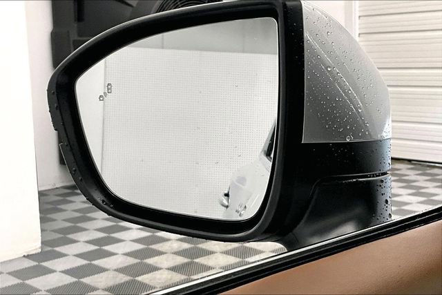 New 2025 Nissan Pathfinder Platinum w/ Lighting Package (N93) image 27