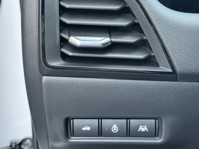 New 2026 Nissan Sentra SR w/ SR Premium Package image 12