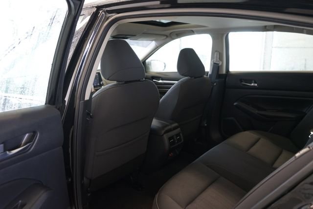 Used 2019 Nissan Altima 2.5 SV image 19