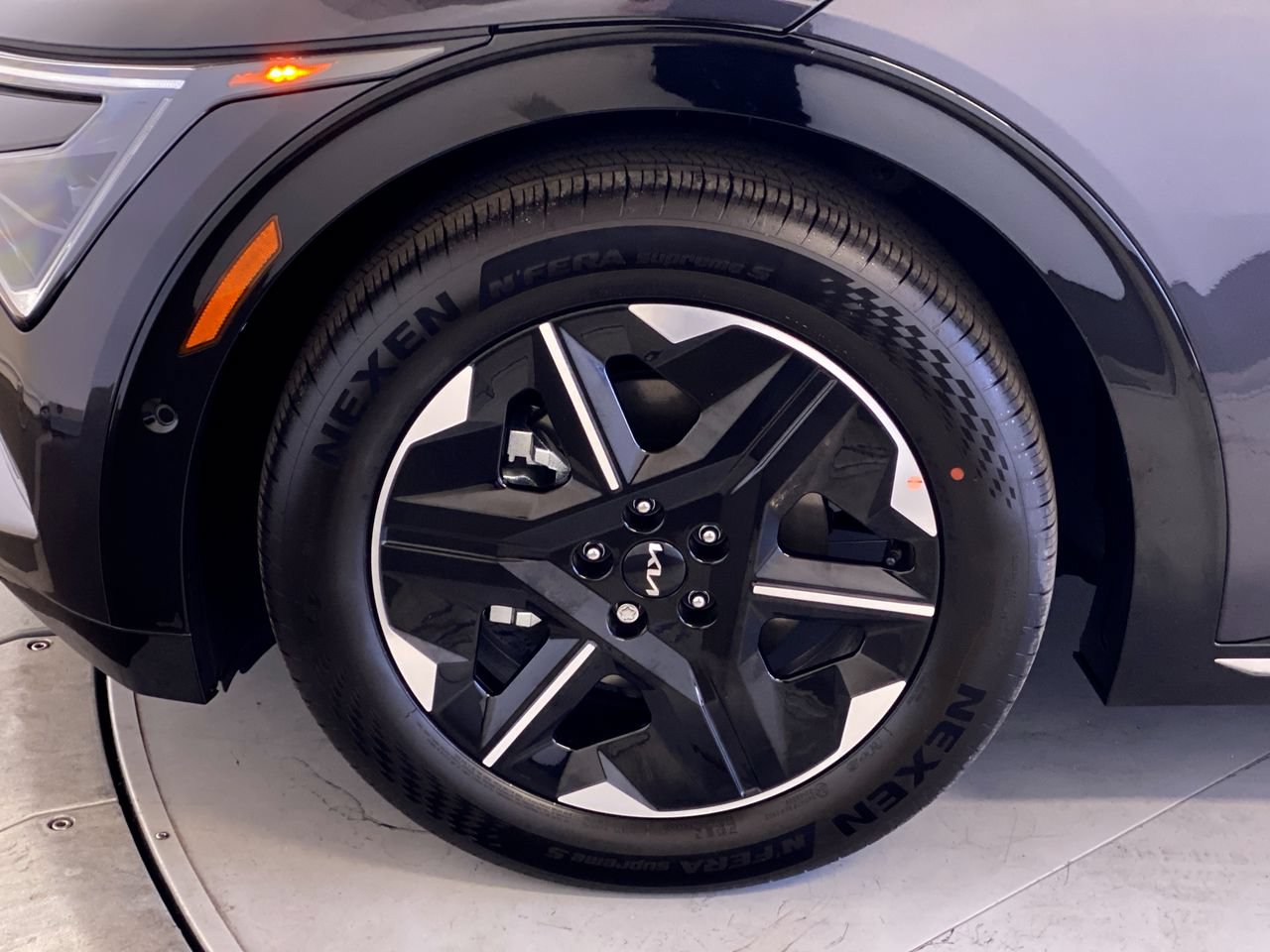 New 2026 Kia EV6 Wind RWD image 12