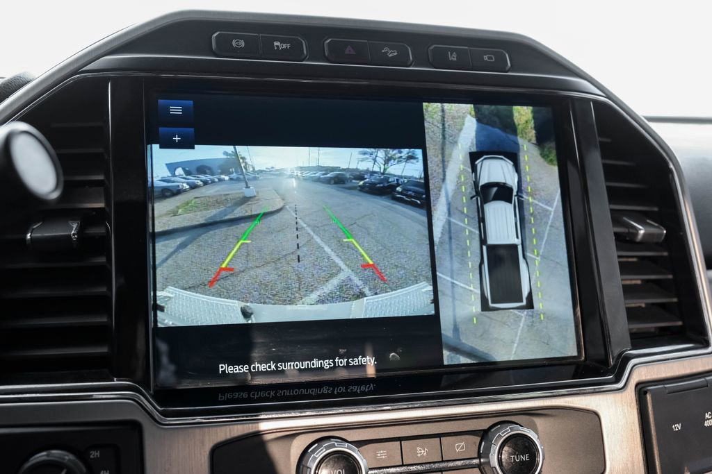 Used 2022 Ford F350 Platinum w/ FX4 Off-Road Package image 21