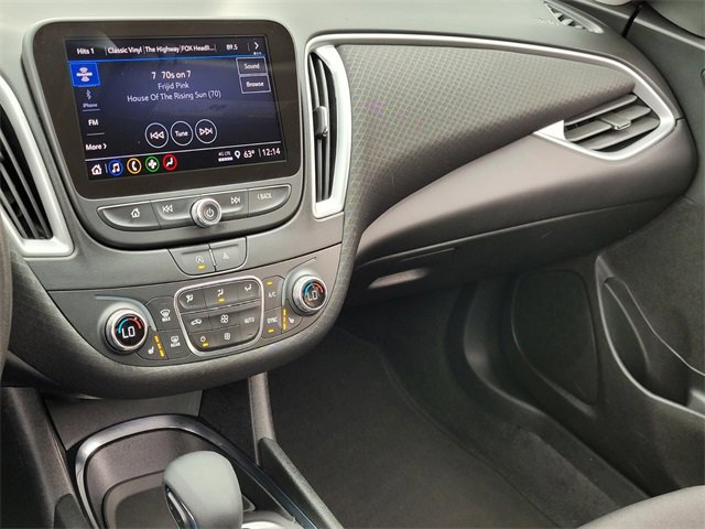 Used 2024 Chevrolet Malibu LT image 25