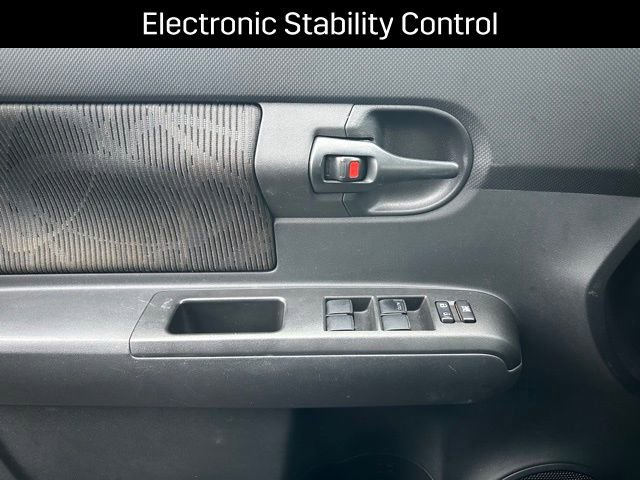 Used 2014 Scion xB image 9