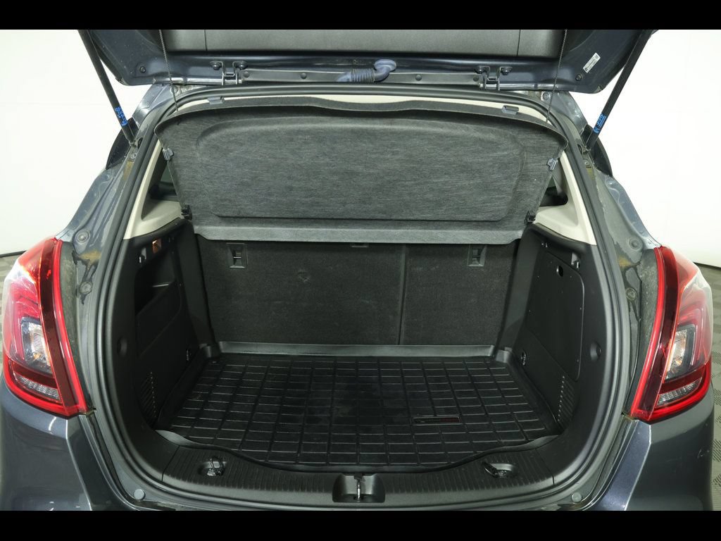 Used 2018 Buick Encore Essence FWD image 14