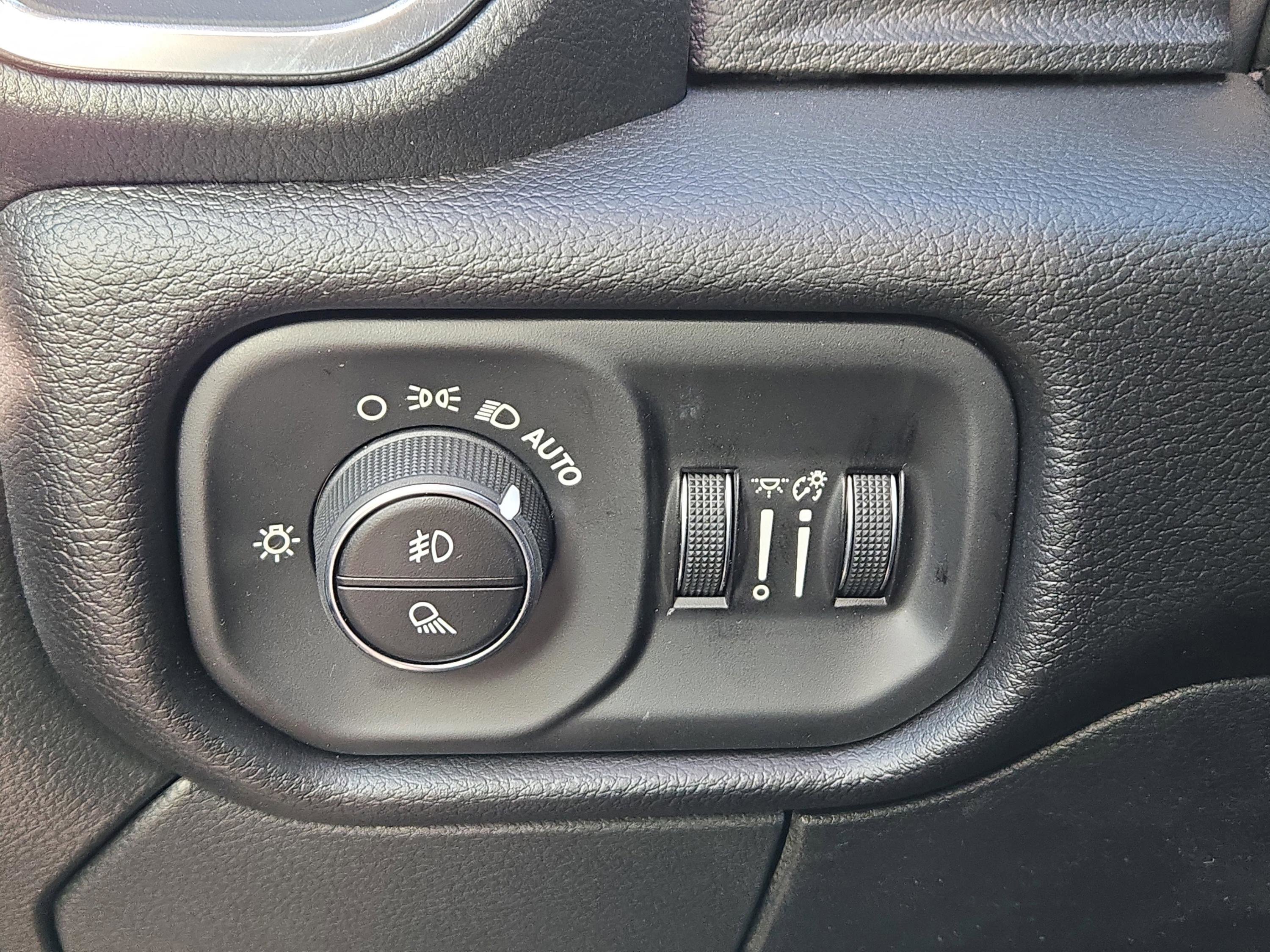 New 2026 RAM 2500 Laramie w/ Sport Appearance Package image 22