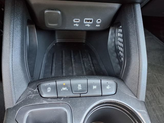 Used 2023 Chevrolet TrailBlazer LT FWD image 17