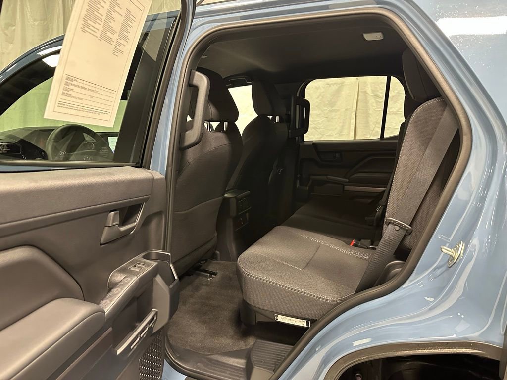 Used 2025 Toyota 4Runner SR5 image 43