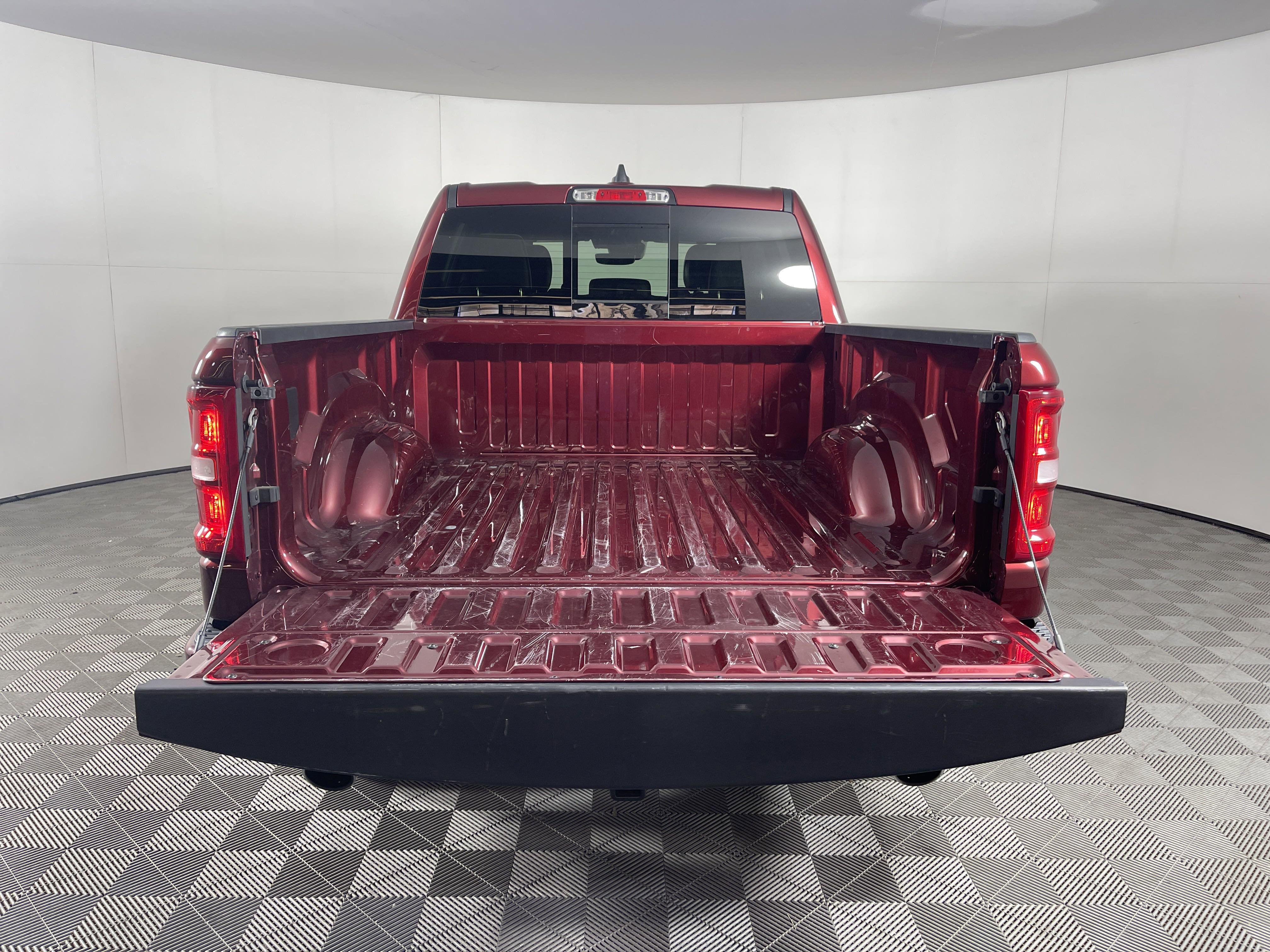 Used 2025 RAM 1500 Laramie w/ Sport Appearance Package image 8