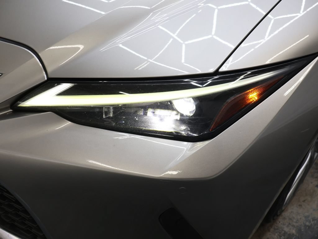 Used 2023 Lexus IS 300 w/ Premium Package RWD image 28