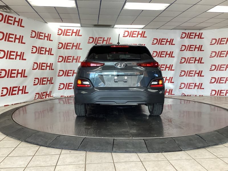 Used 2018 Hyundai Kona SEL w/ SEL Tech Package 02 FWD image 6