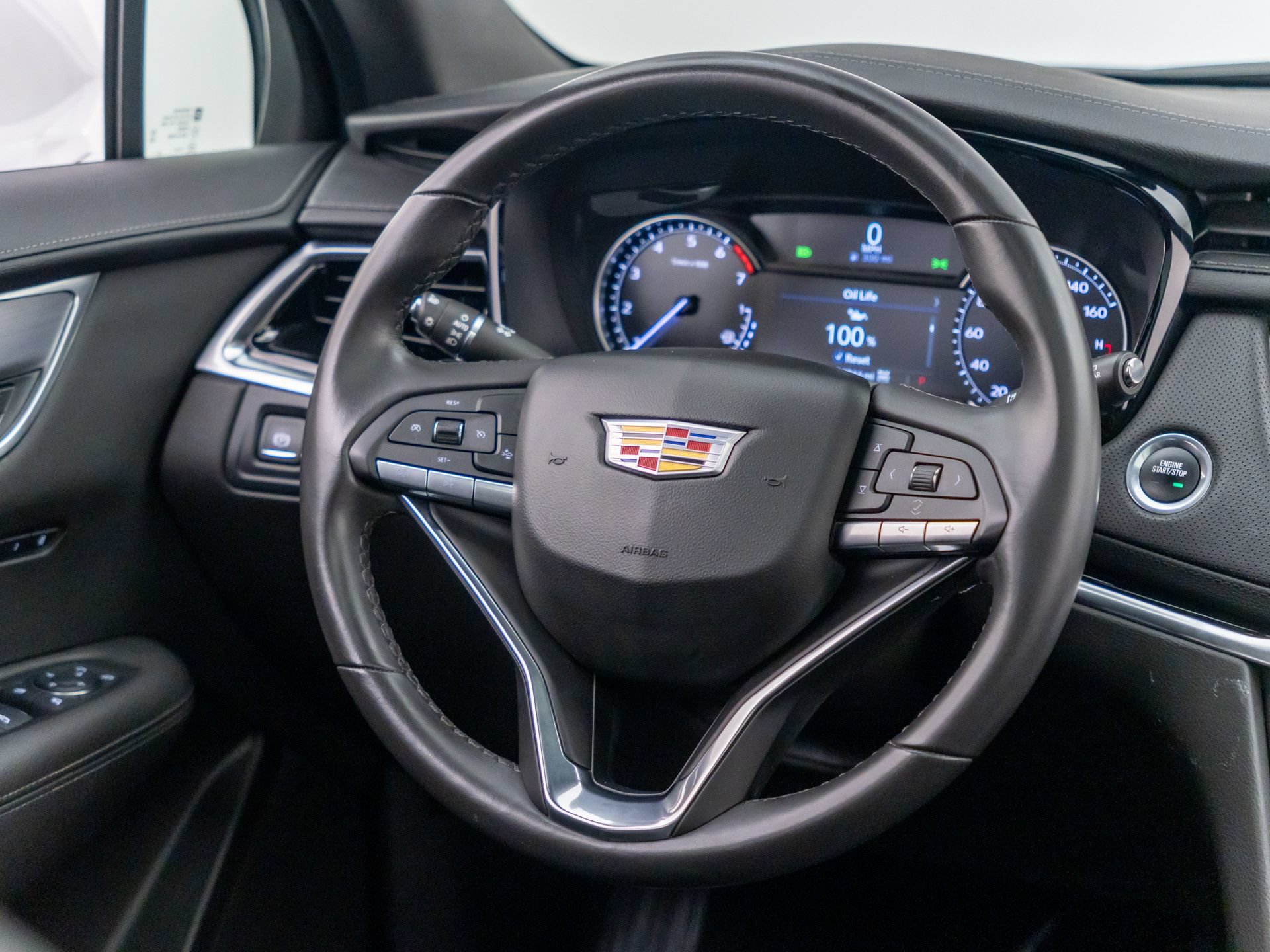 Used 2024 Cadillac XT6 Luxury w/ LPO, Floor Liner Package AWD/4WD image 11