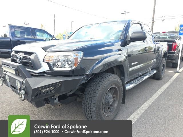 Used 2015 Toyota Tacoma 4x4 Access Cab V6 image 16