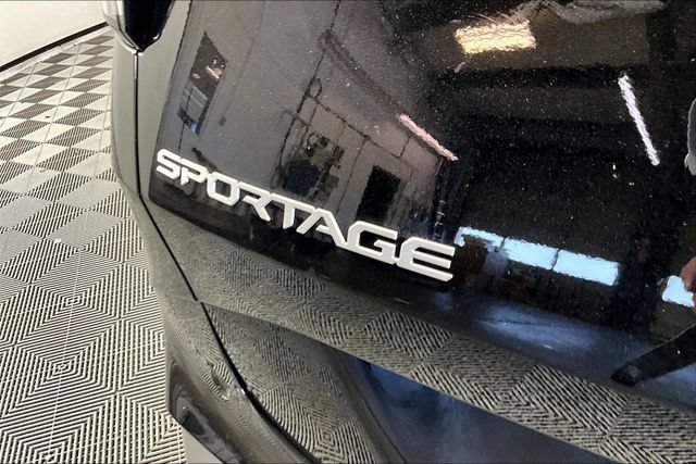 New 2026 Kia Sportage SX FWD image 10
