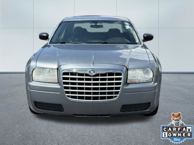 Used 2007 Chrysler 300 RWD image 5