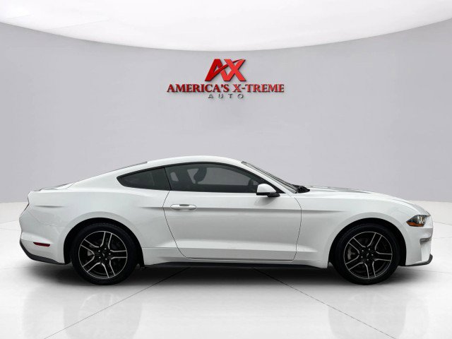 Used 2018 Ford Mustang Premium RWD image 6