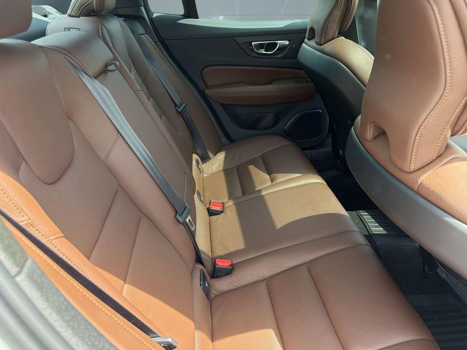 Used 2023 Volvo S60 B5 Ultimate w/ Protection Package Premier image 29