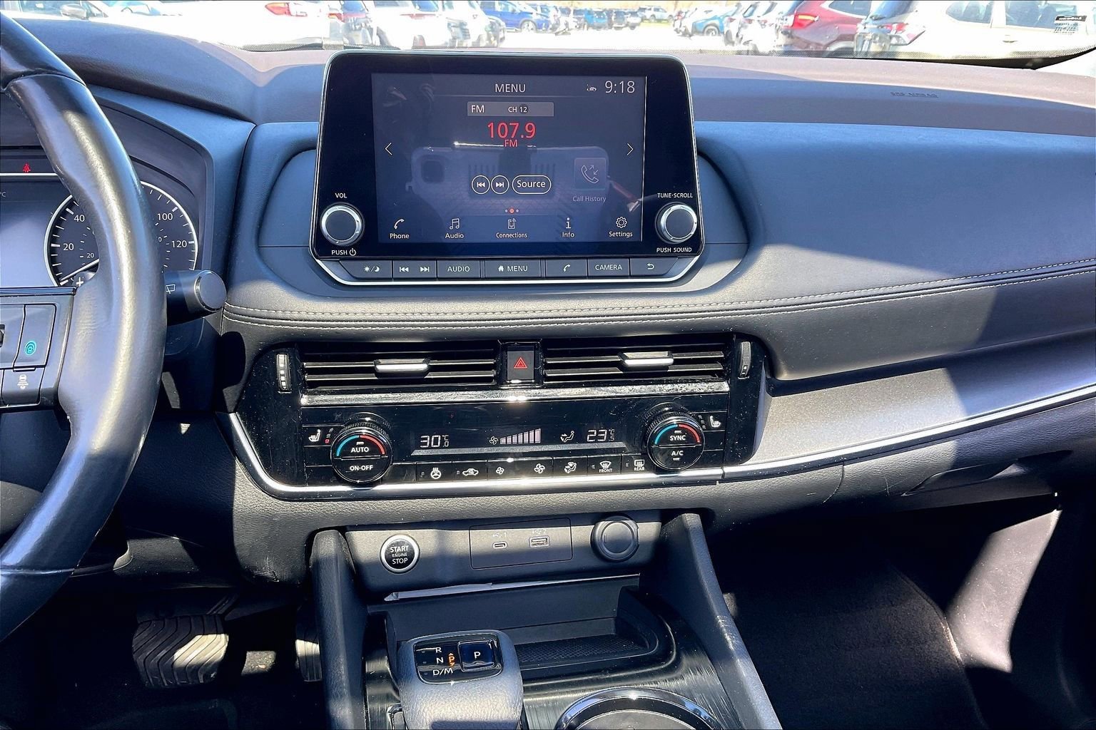 Used 2021 Nissan Rogue SV image 23