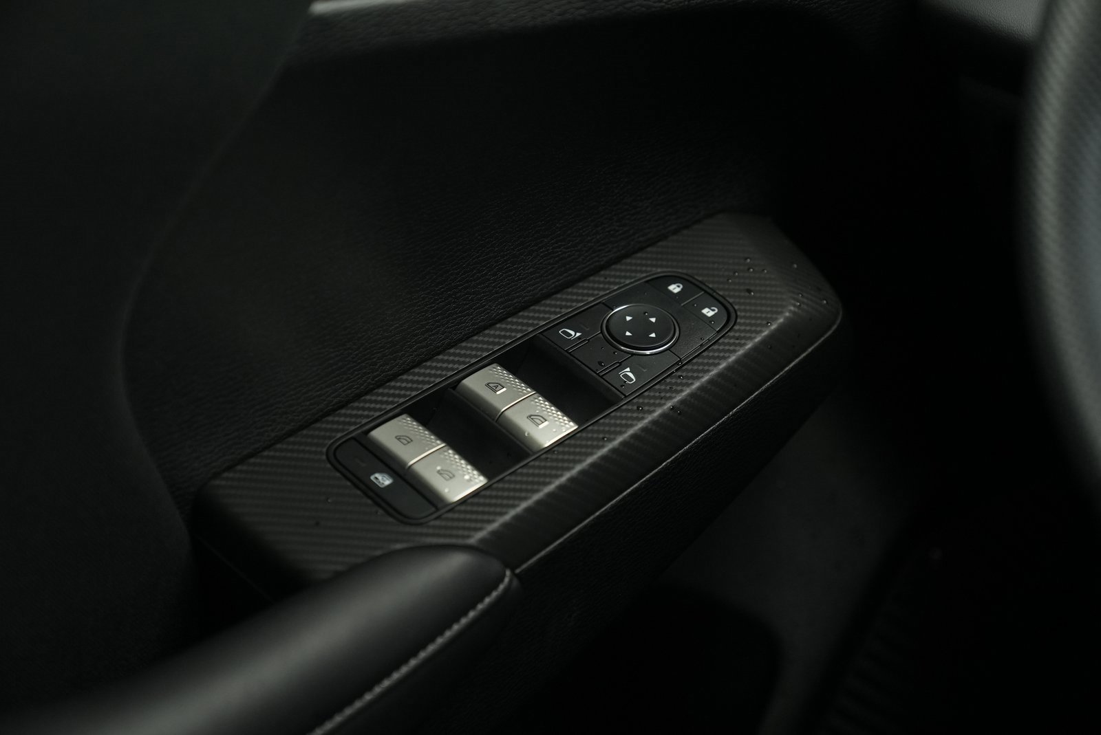 Used 2025 Mitsubishi Outlander ES image 28