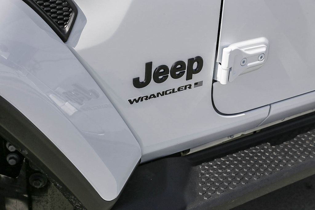New 2026 Jeep Wrangler Sahara image 6