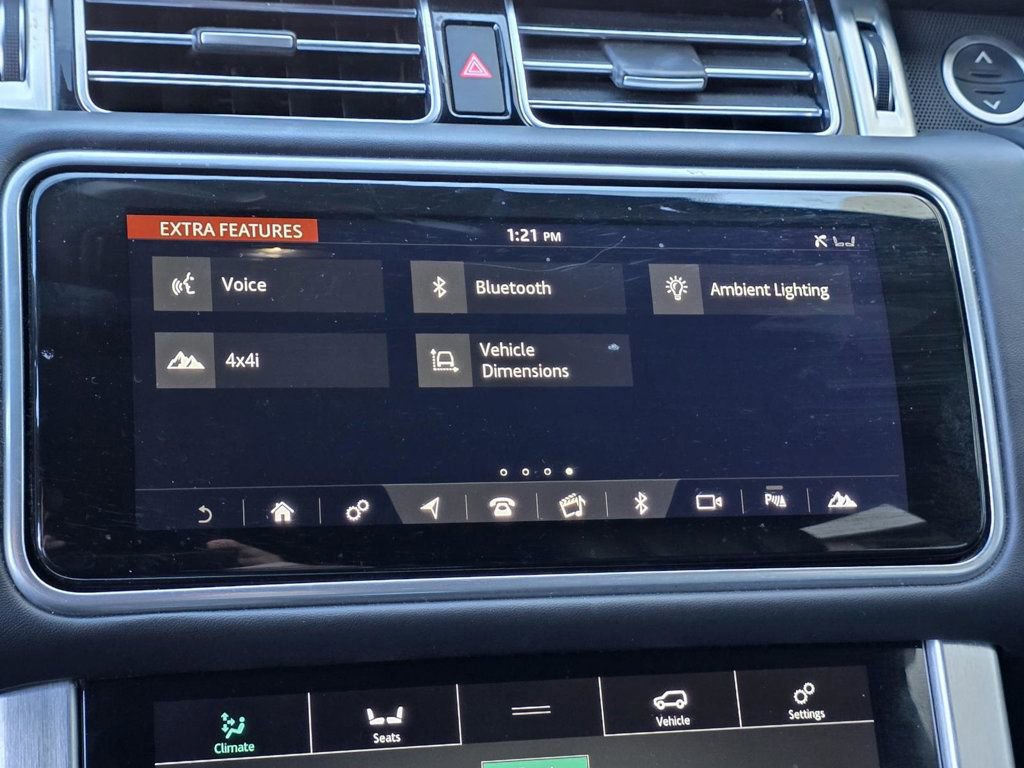 Used 2020 Land Rover Range Rover HSE image 19