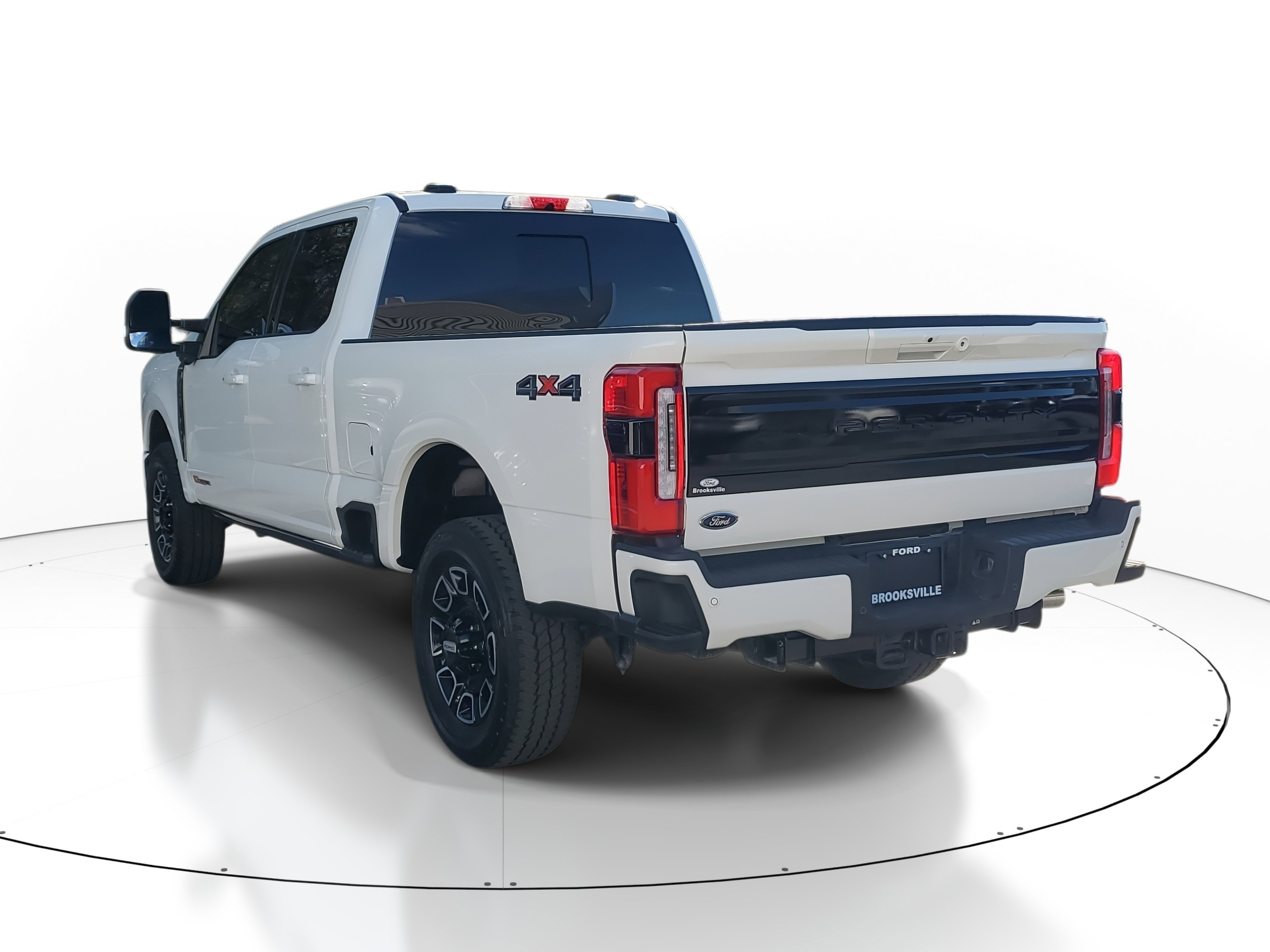 Used 2025 Ford F250 Platinum image 4