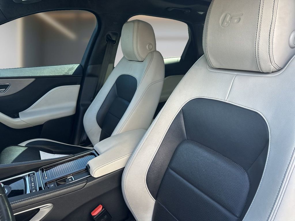 Used 2020 Jaguar F-PACE S image 7