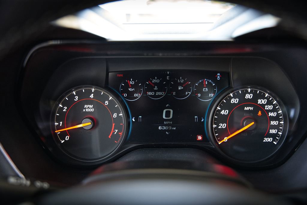 Used 2016 Chevrolet Camaro SS RWD image 35