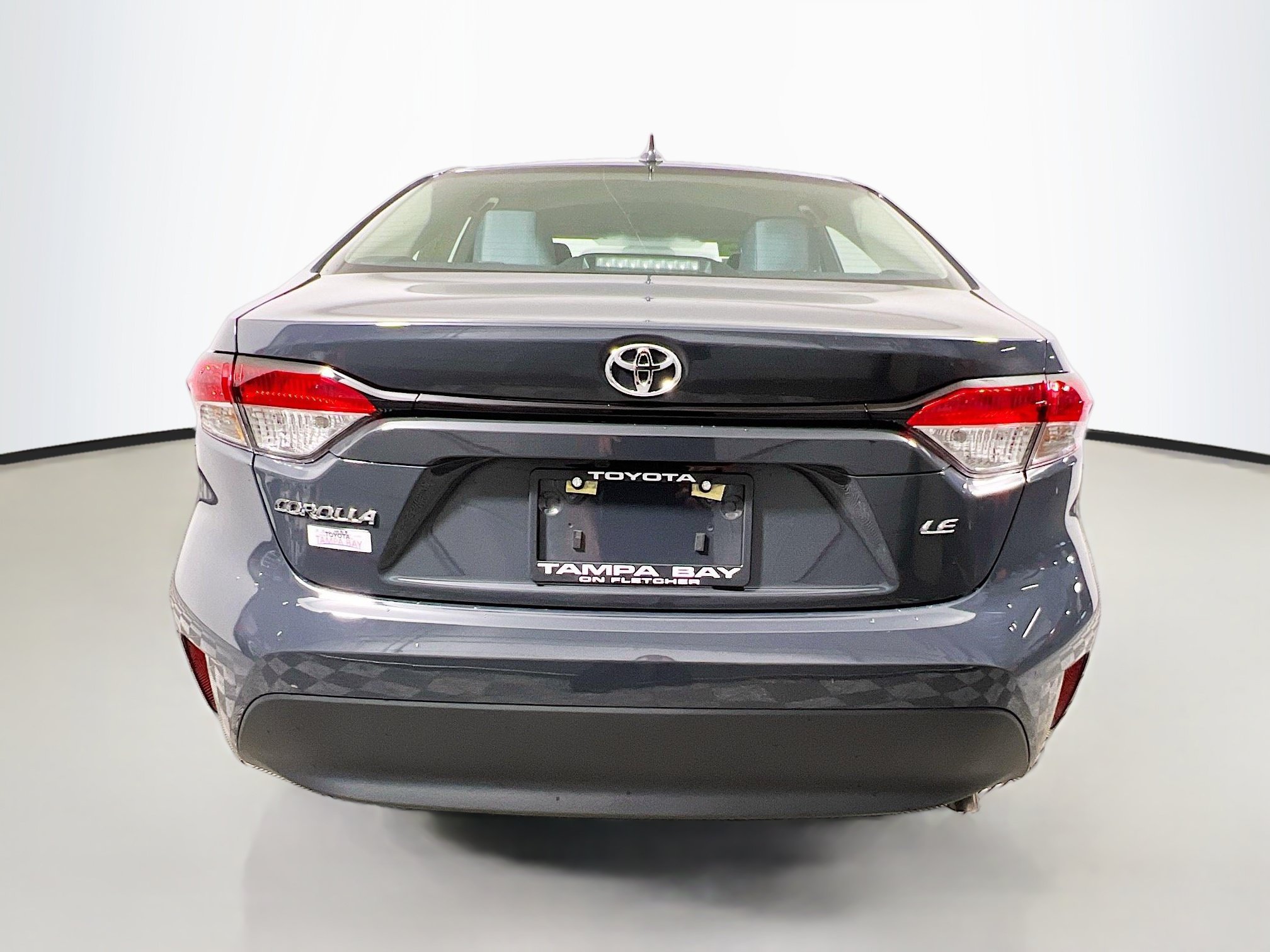 Used 2025 Toyota Corolla LE FWD image 6