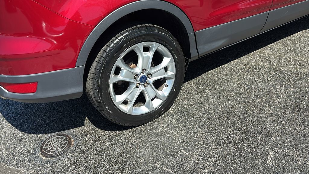 Used 2015 Ford Escape Titanium image 8