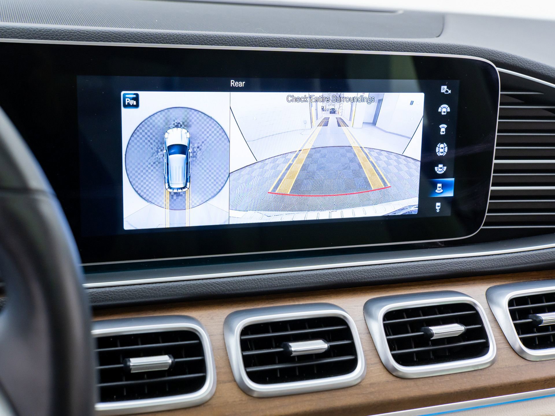 Used 2023 Mercedes-Benz GLE 350 4MATIC image 29