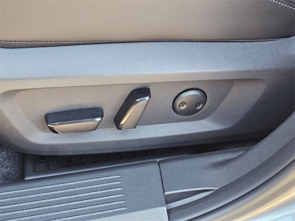 New 2026 Nissan Rogue Platinum w/ Platinum Premium Package image 32