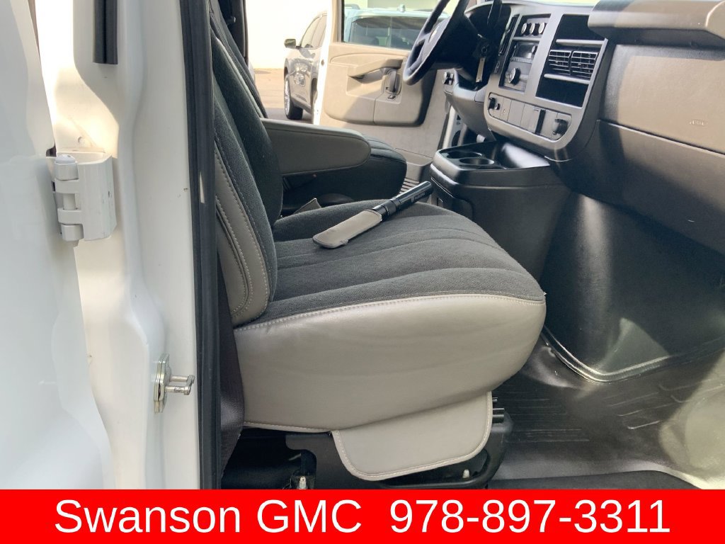 Certified 2024 Chevrolet Express 2500 w/ Driver Convenience Package RWD image 26