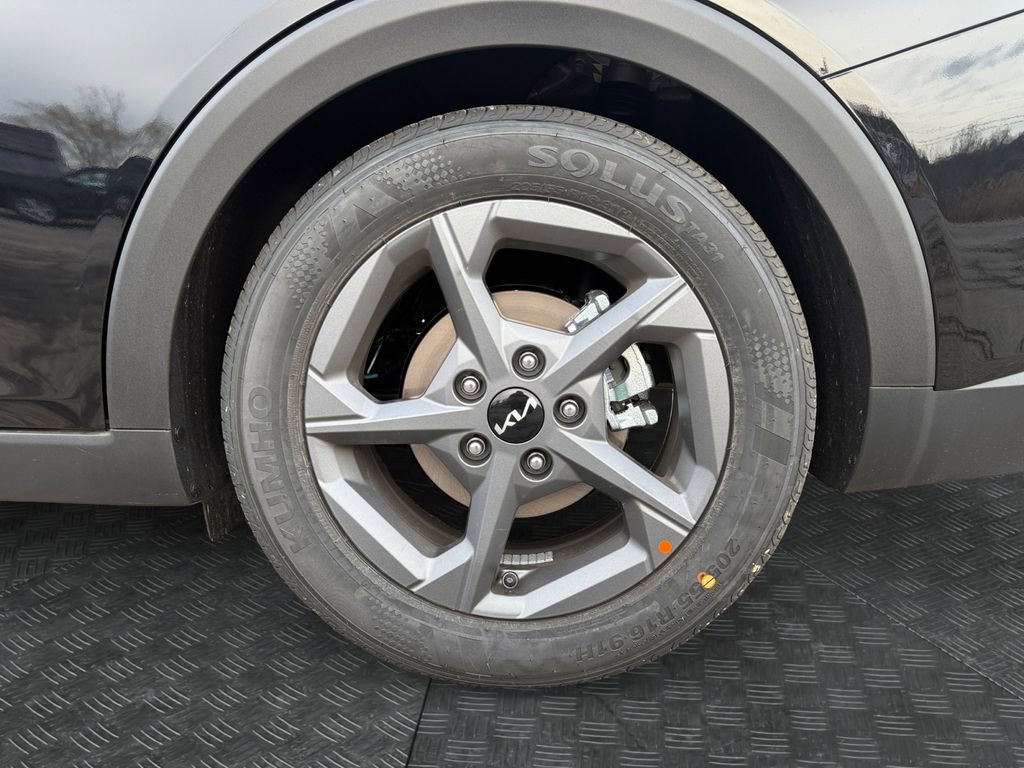 New 2026 Kia K4 LXS image 20