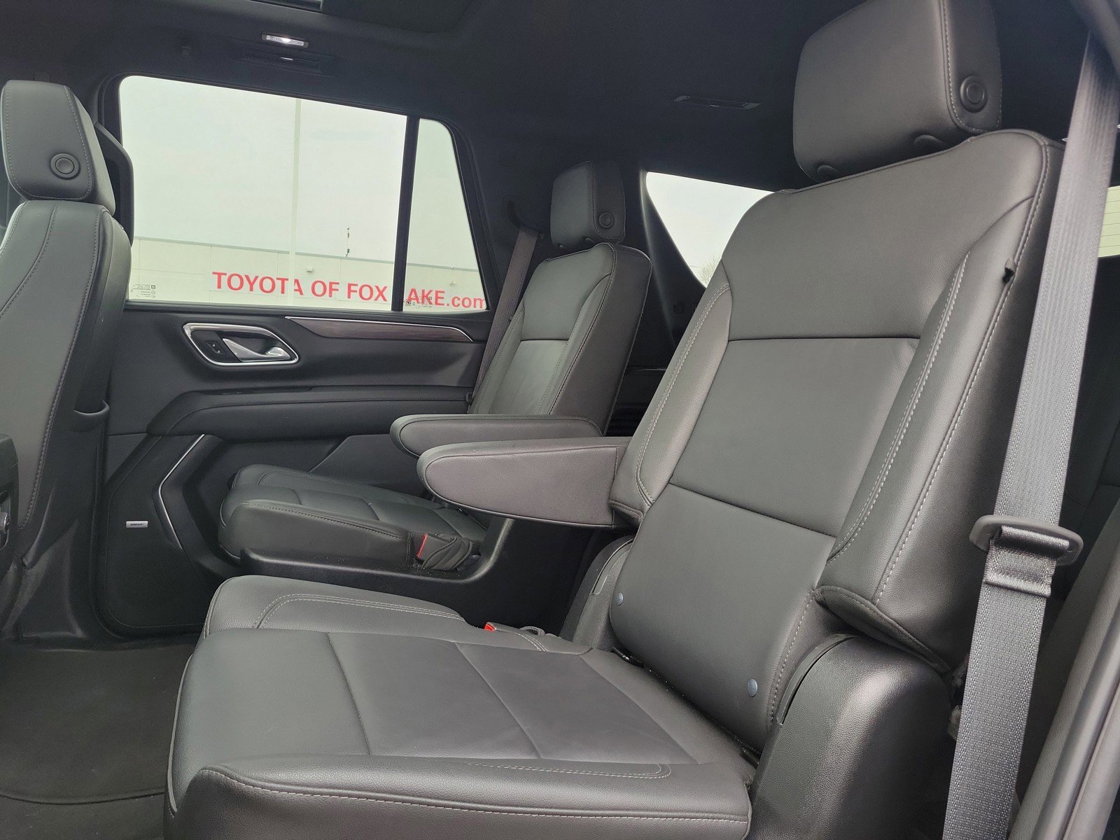 Used 2024 Chevrolet Tahoe Z71 w/ Z71 Off-Road Package AWD/4WD image 9